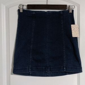 NWT Free People morden femme demmi Mini Jean skirt